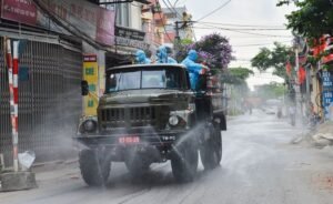 Hanoi, Hung Yen, and Bac Ninh blockaded many residential areas 2