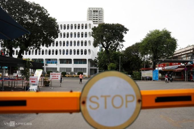 Ho Chi Minh City Tropical Diseases Hospital was blocked 1